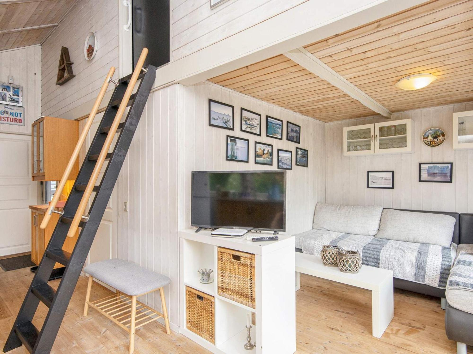 5 Person Holiday Home In Hovborg Esterno foto